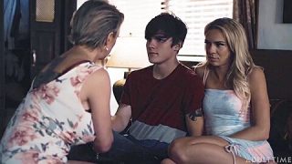 Tiffany Watson, Tyler Cruise & Dee Williams Shag In 3some